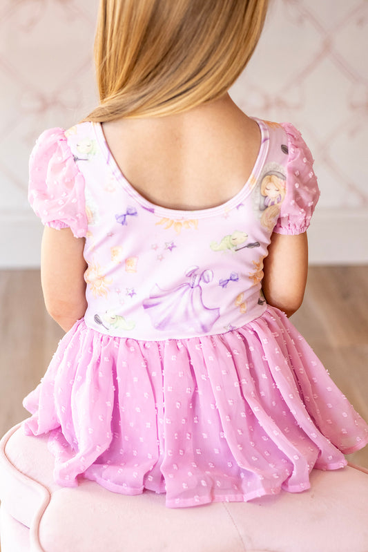 Lorelai's Skirted Leo - Gleam and Glow