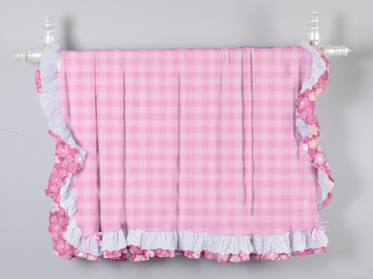 Ruffle Blanket - Barbie Ari